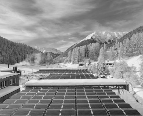 Solarfaltdach ARA Davos im Winter dhp-technology AG